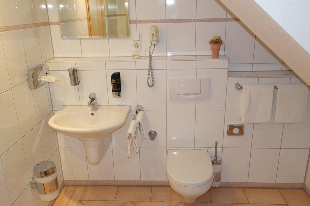 Hotel Jahnhaus Langenfeld  Cameră foto